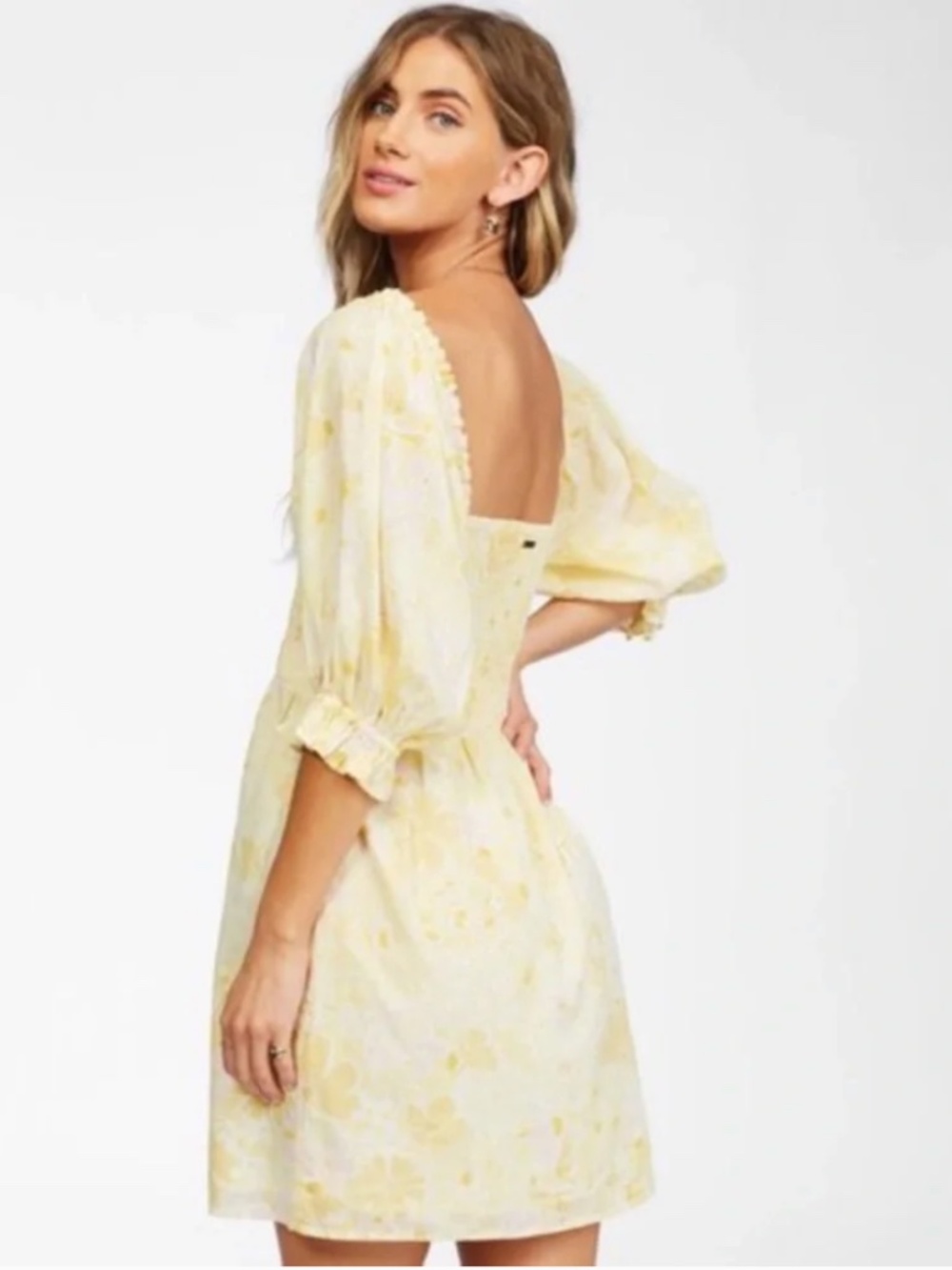 Billabong Floral Smocked Groovy Girl Puff Sleeve Summer Mini Dress